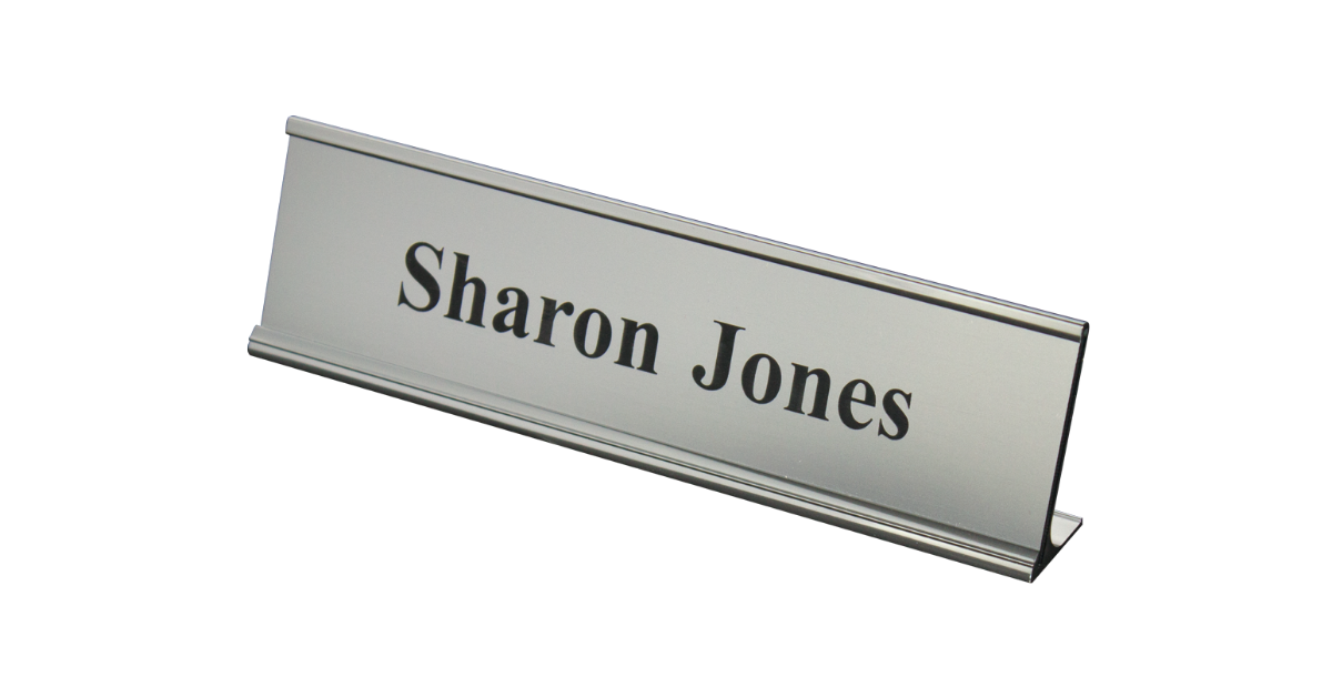 4 Things to Remember When Choosing Nameplates